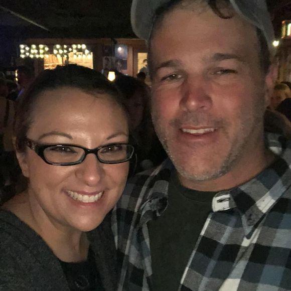 Meet your Posher, Amanda - Picture 1 of 1